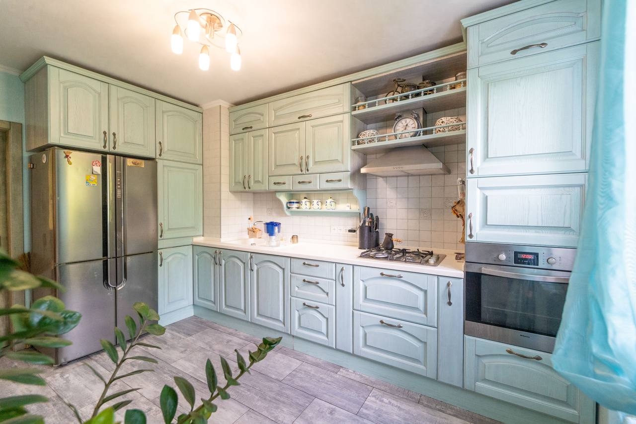 продажа трехкомнатной квартиры номер A-174742 в Малиновском районе, фото номер 14